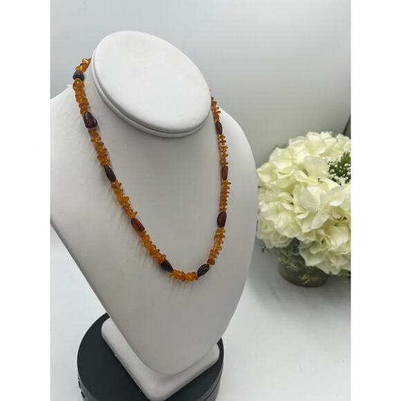 Vintage Baltic Amber Chip
Necklace 17" Graduated Beads
Honey Cognac Screw Clasp - Picture 3 of 9